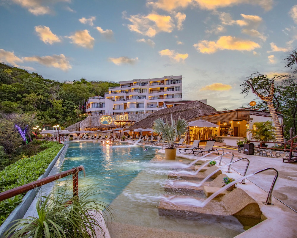 Niru Ocean Suites By Binniguenda 写真2