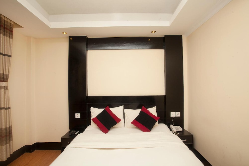 Kathmandu Regency Hotel 13/59