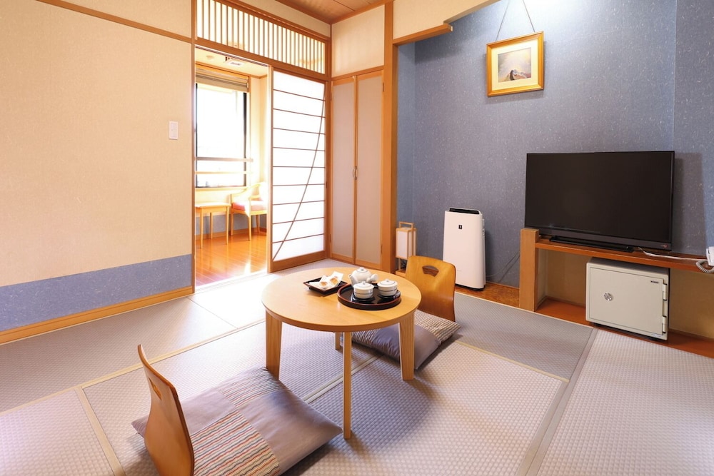 Hotel Asafuji 32/50