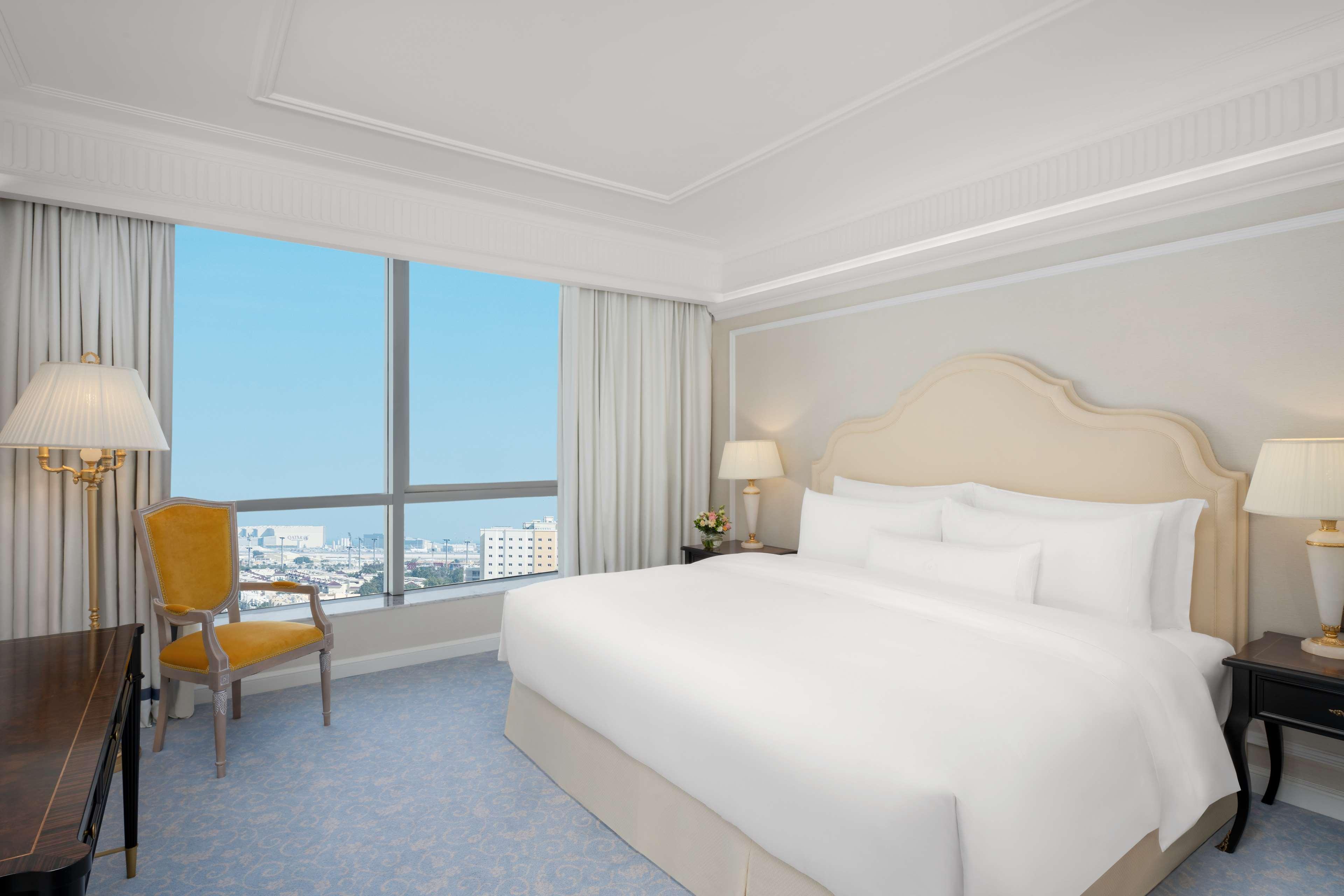 1 BEDROOM, PLAZA, RESIDENCE, SUITE, KING BED