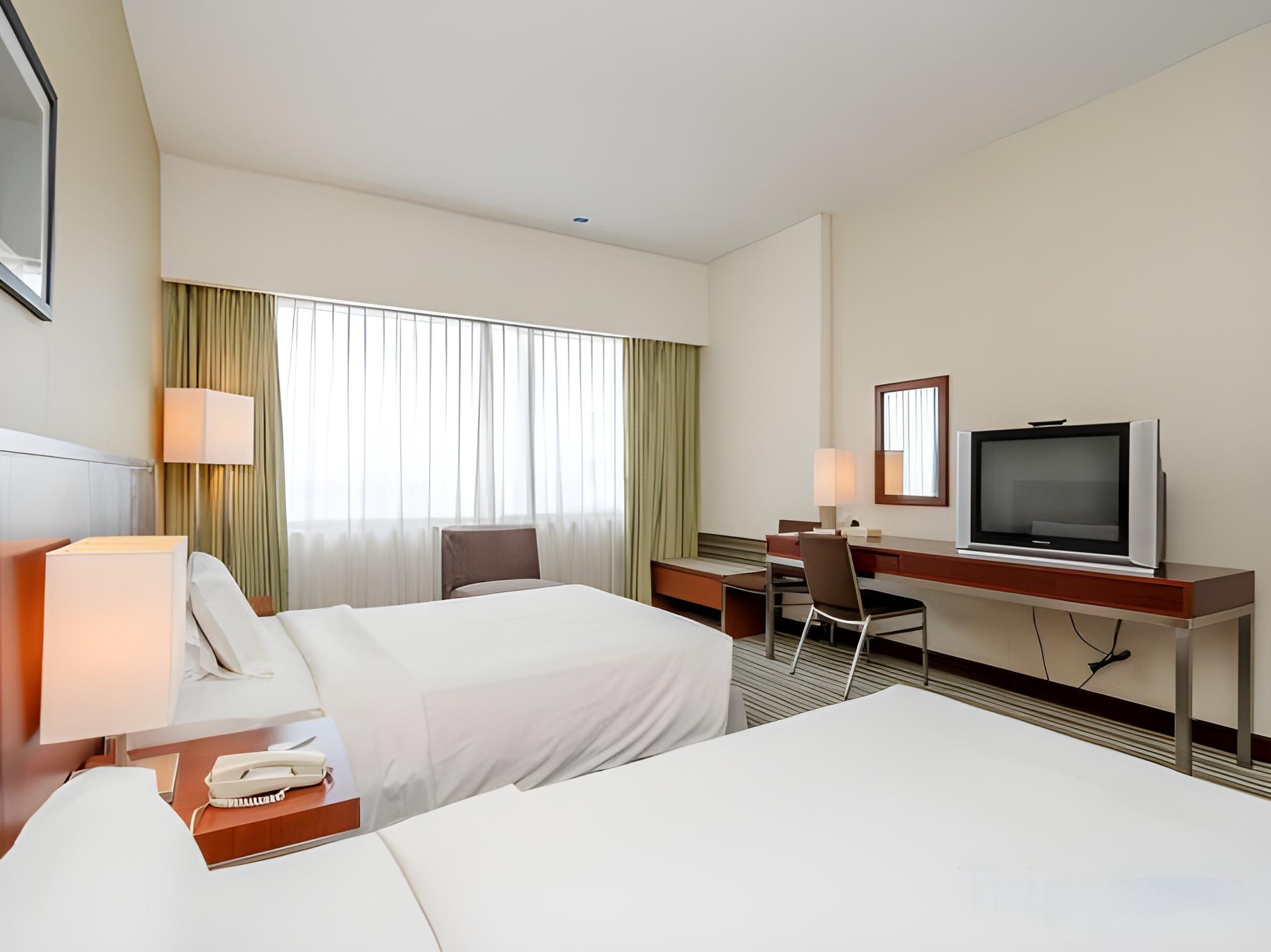 Superior, King and Twin Beds