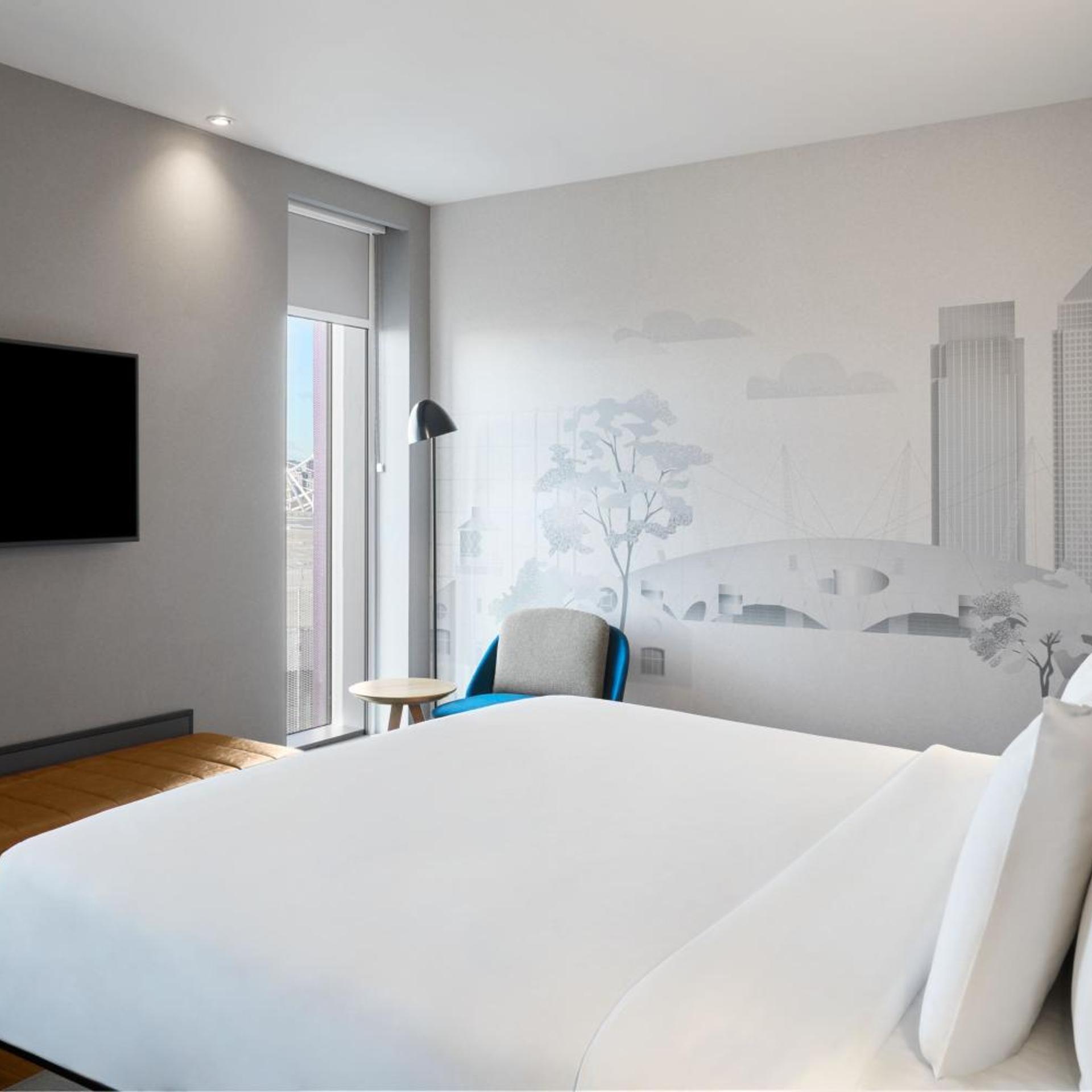 Urban, Guest Room, King Bed, High Floor