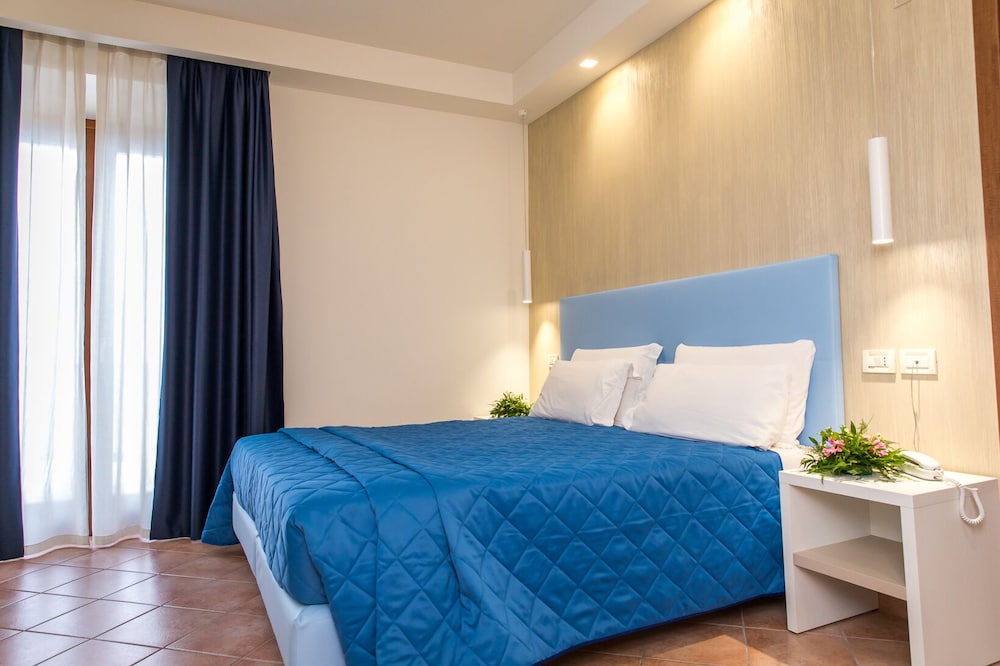 Hotel Martino 8/36