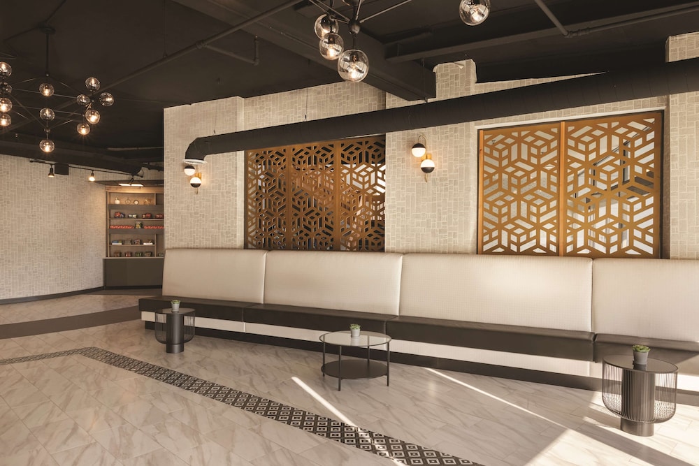 Holiday Inn Philadelphia Arpt-Stadium Area 2/54