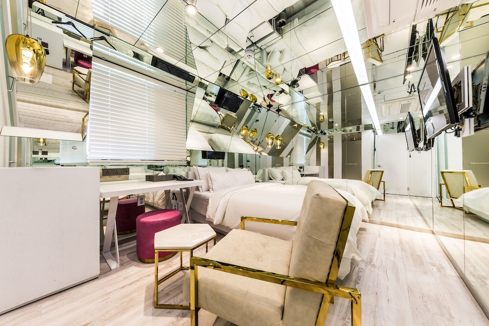 Hotel Forestar Sinchon 23/26
