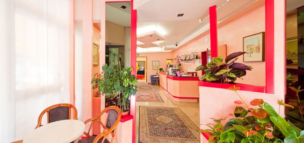Hotel Catto Suisse 6/36