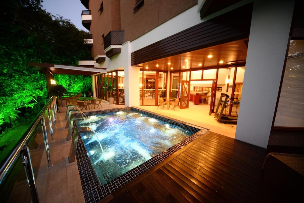 HOTEL AGUAS CLARAS 31/50