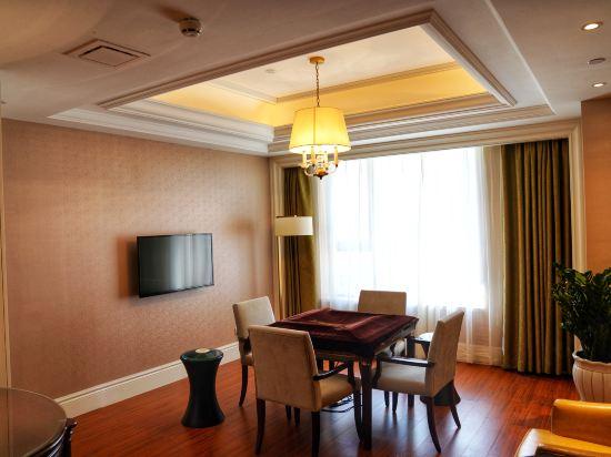 Great Wall Jianguo Hotel 27/30