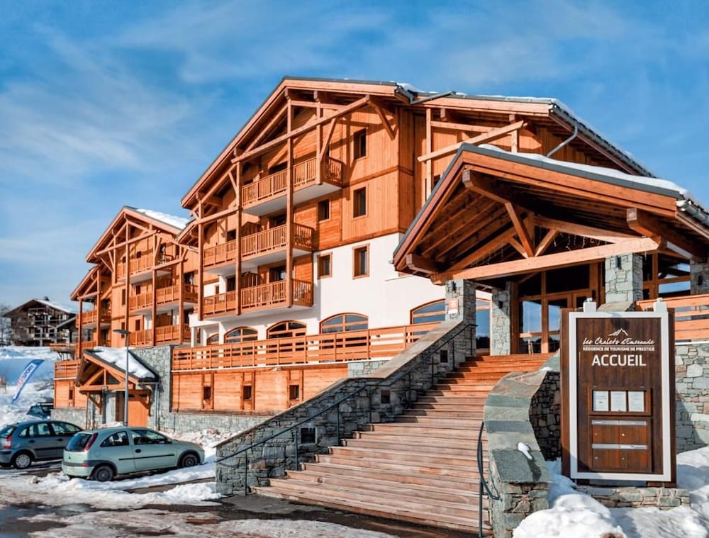 Lagrange Vacances Les Chalets D'emeraude 2/26