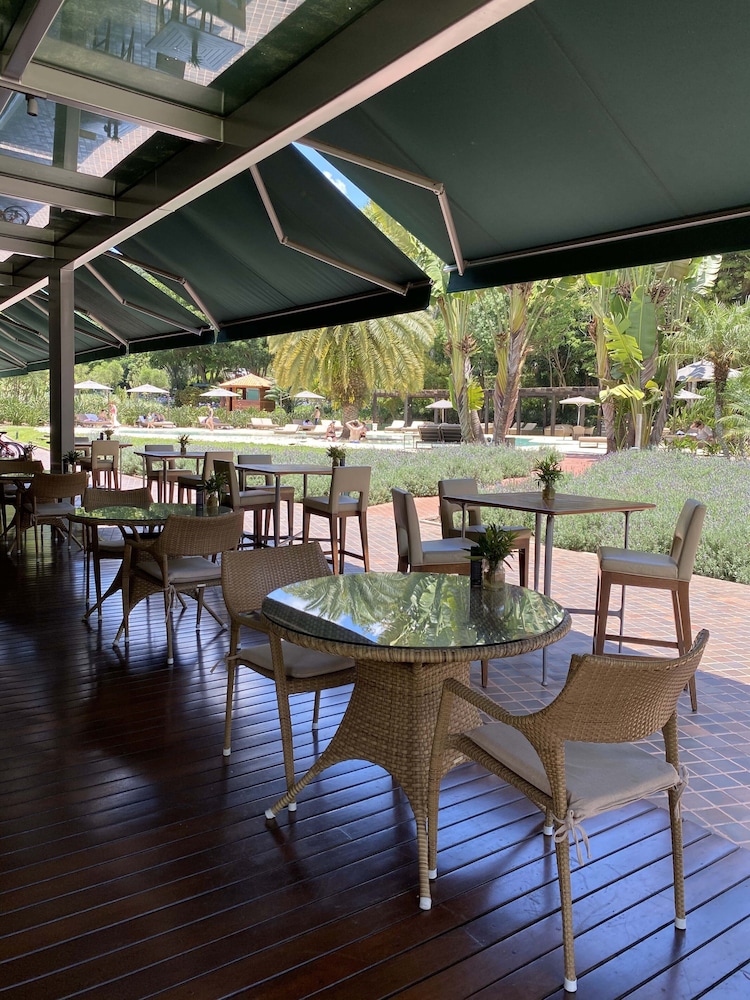 Unique Garden Hotel And Spa 38/49