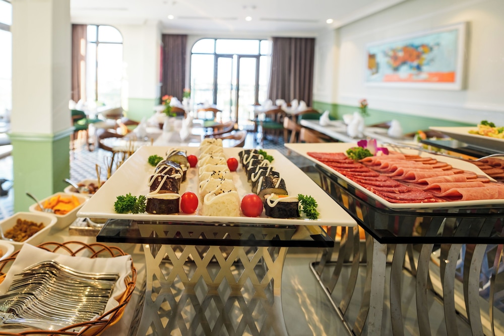Lestar Hotel Hanoi 36/42
