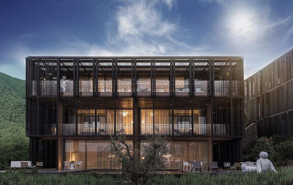 Barbaros Reserve Residences Managed by Kempinski 2/60
