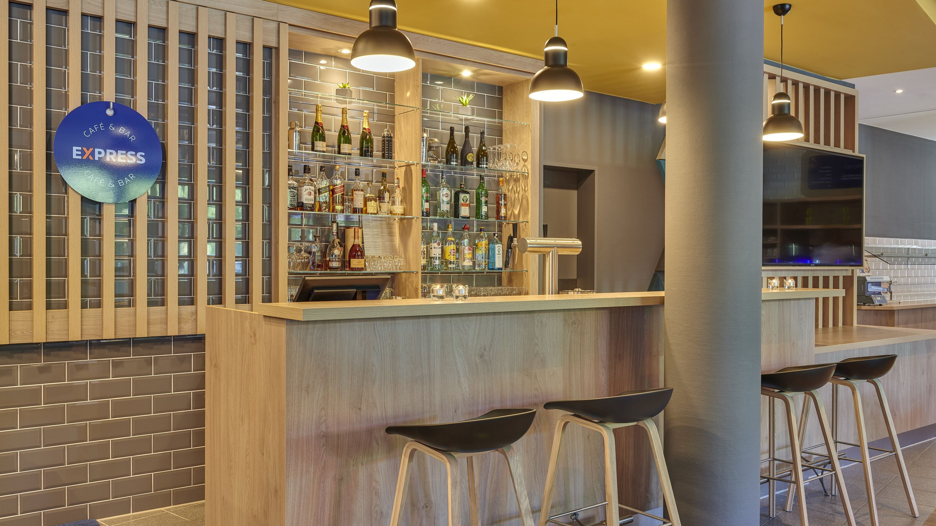 Holiday Inn Express Dortmund Hotel 30/46