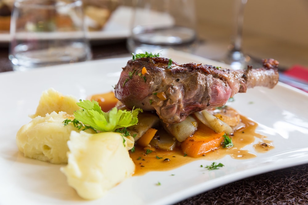 The Originals City, le Relais des Carnutes Brezolles Verneuil sur Avre 36/58