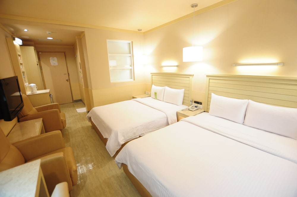 Kindness Hotel Liouhe Night Market Zhongzhen 33/51