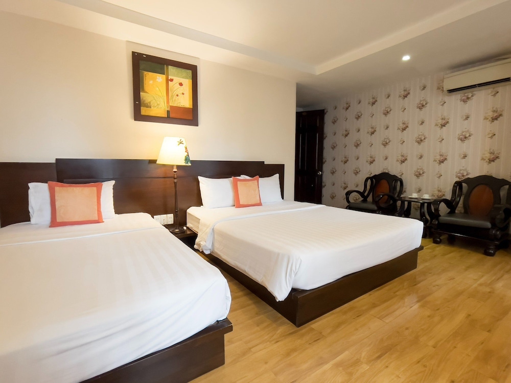 Little Brick Saigon Hotel 23/45