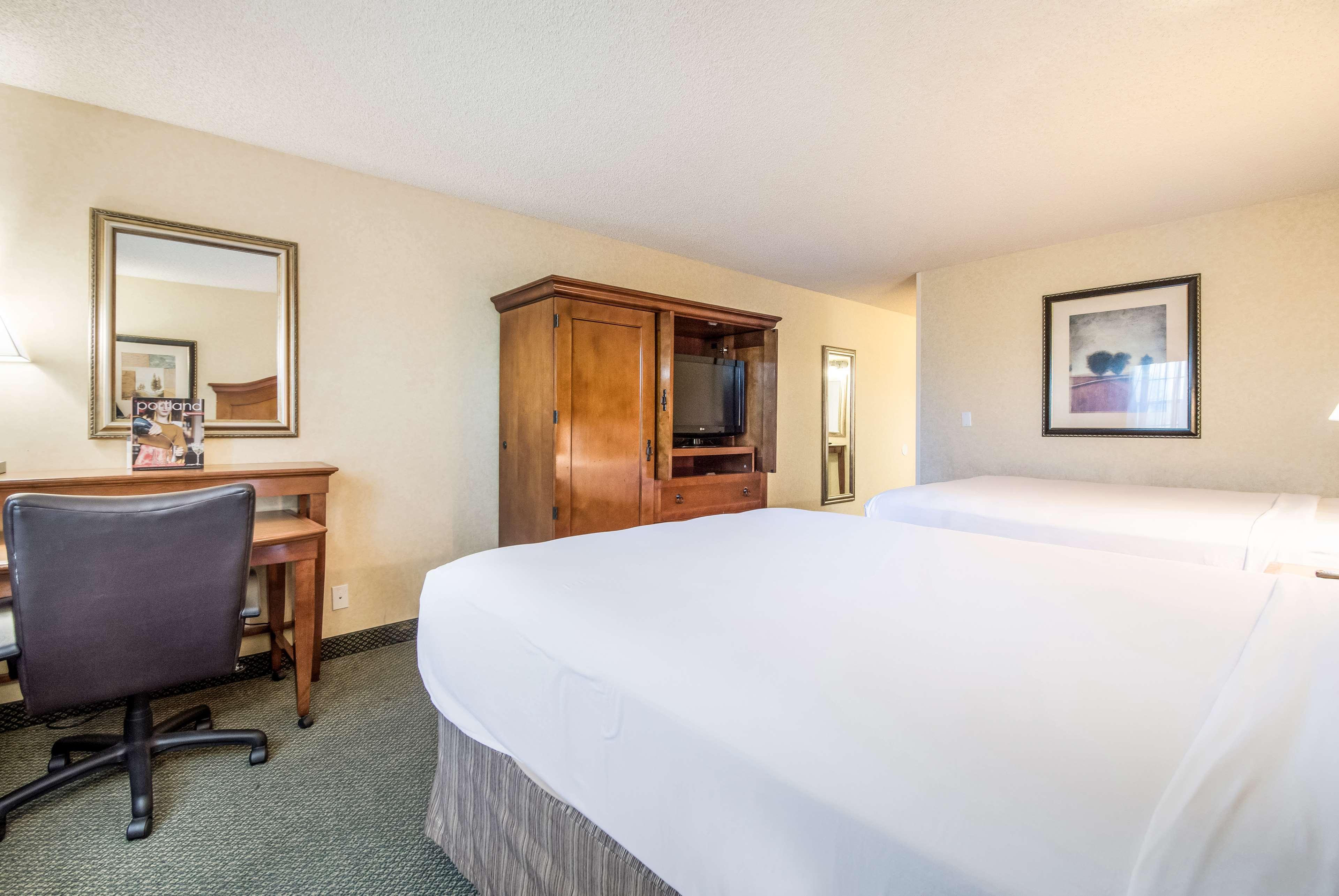 ROOM, 2 QUEEN BEDS