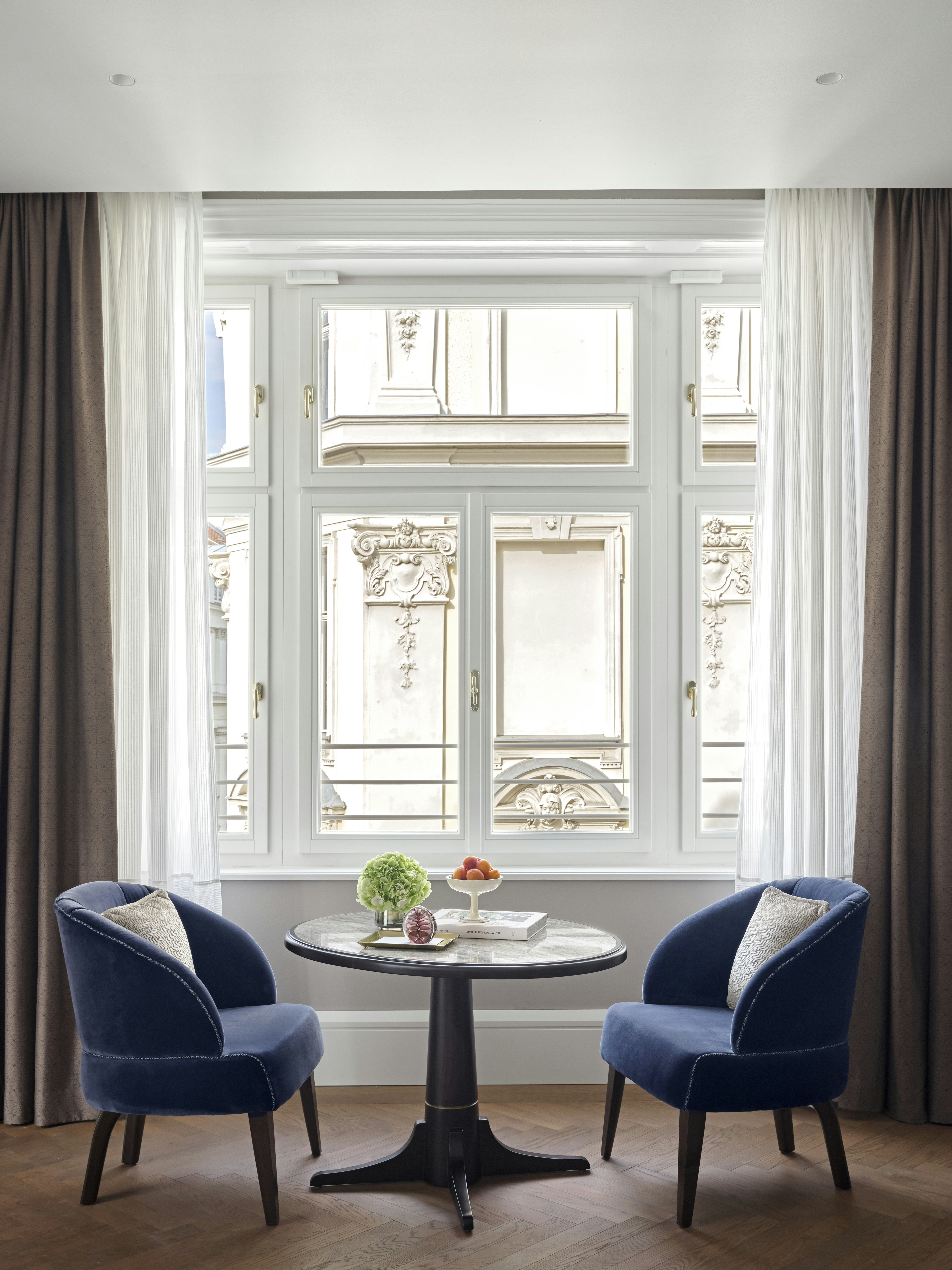 Rosewood Vienna 25/50