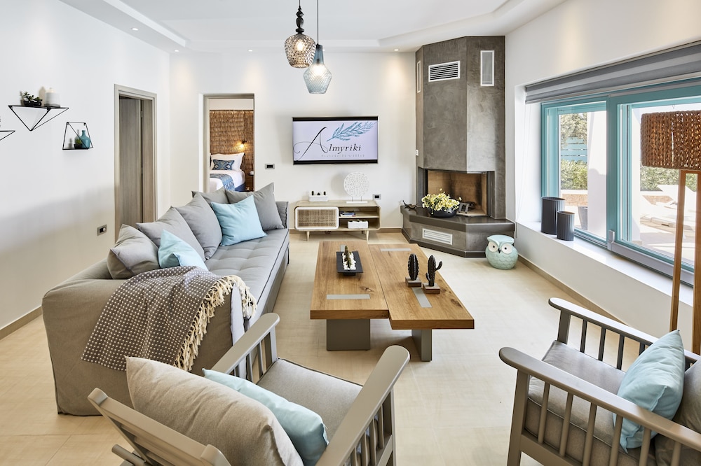 Almyriki Beach Villa 23/43