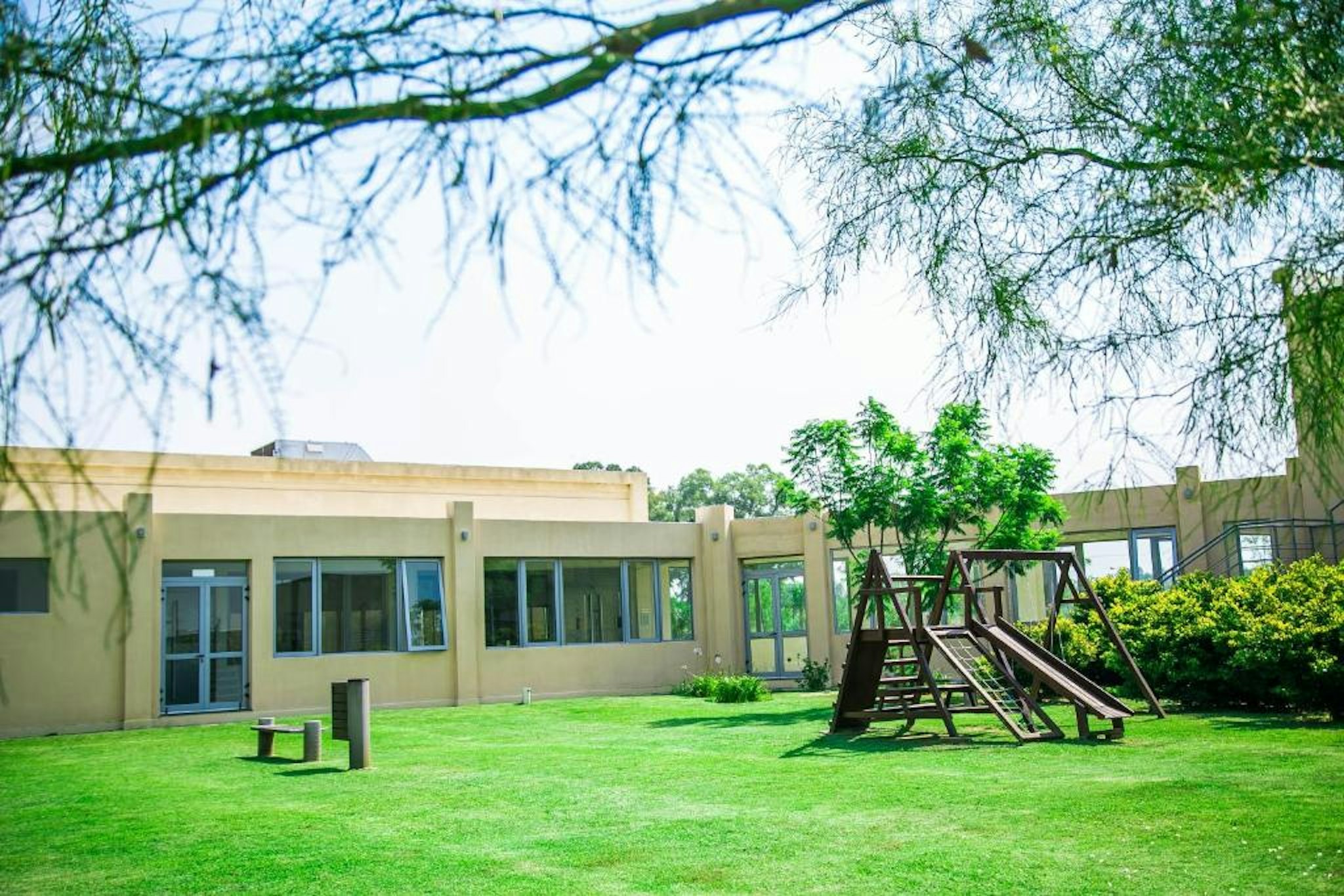 Amerian Villa Maria Park Hotel 61/63