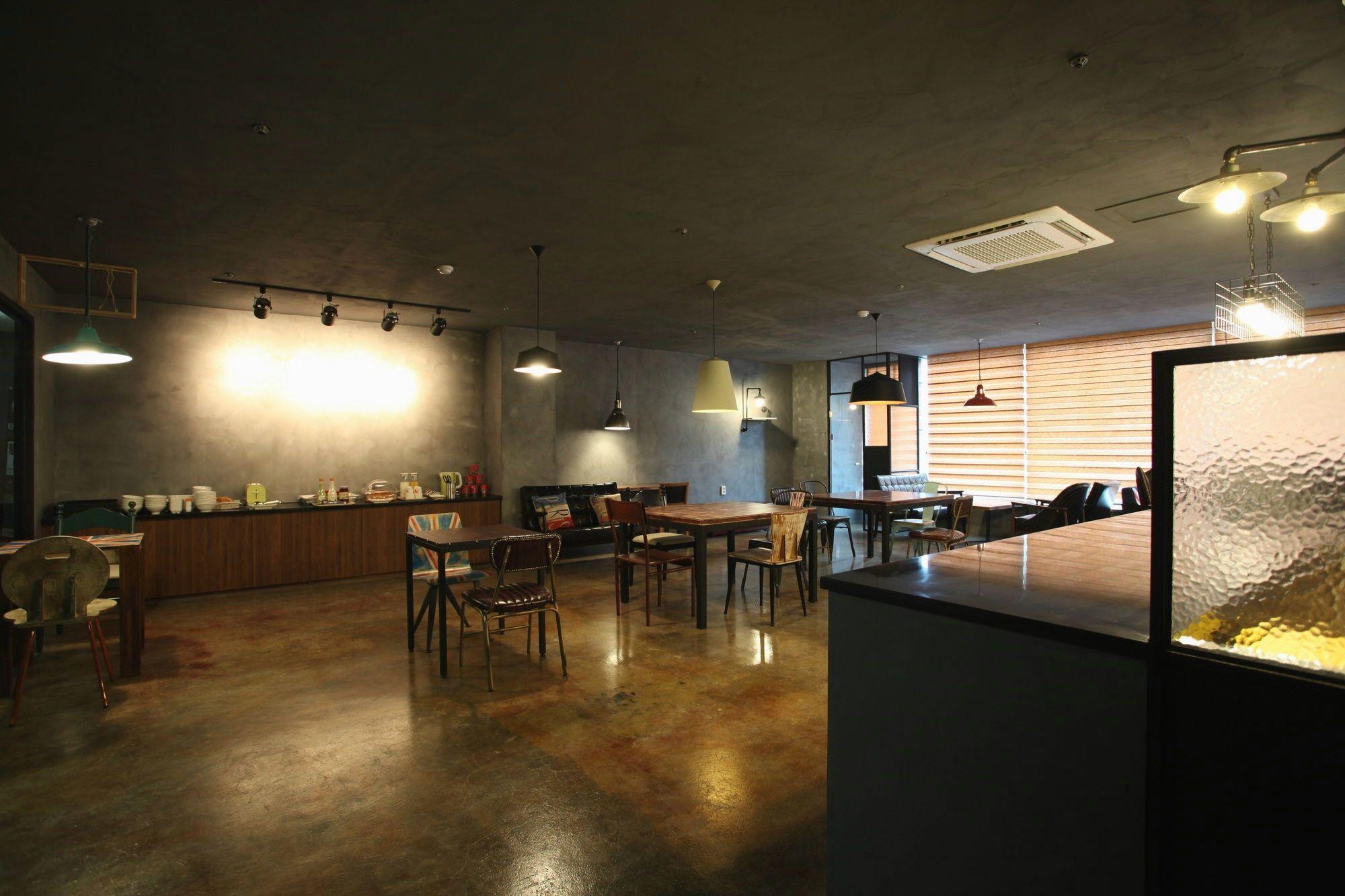 Cozy Hotel Dongtan 60/70