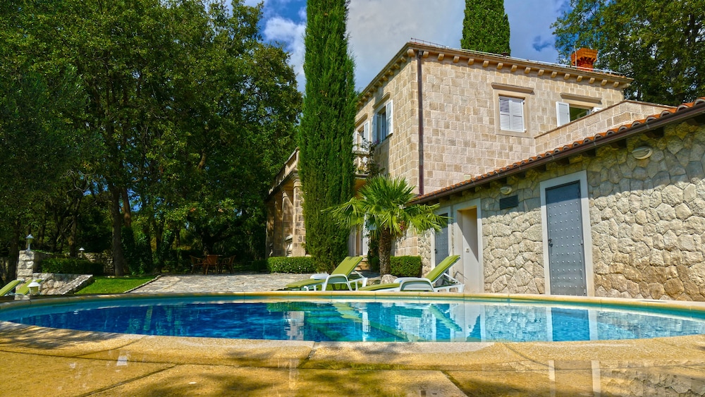 Villa Tereza 4/61