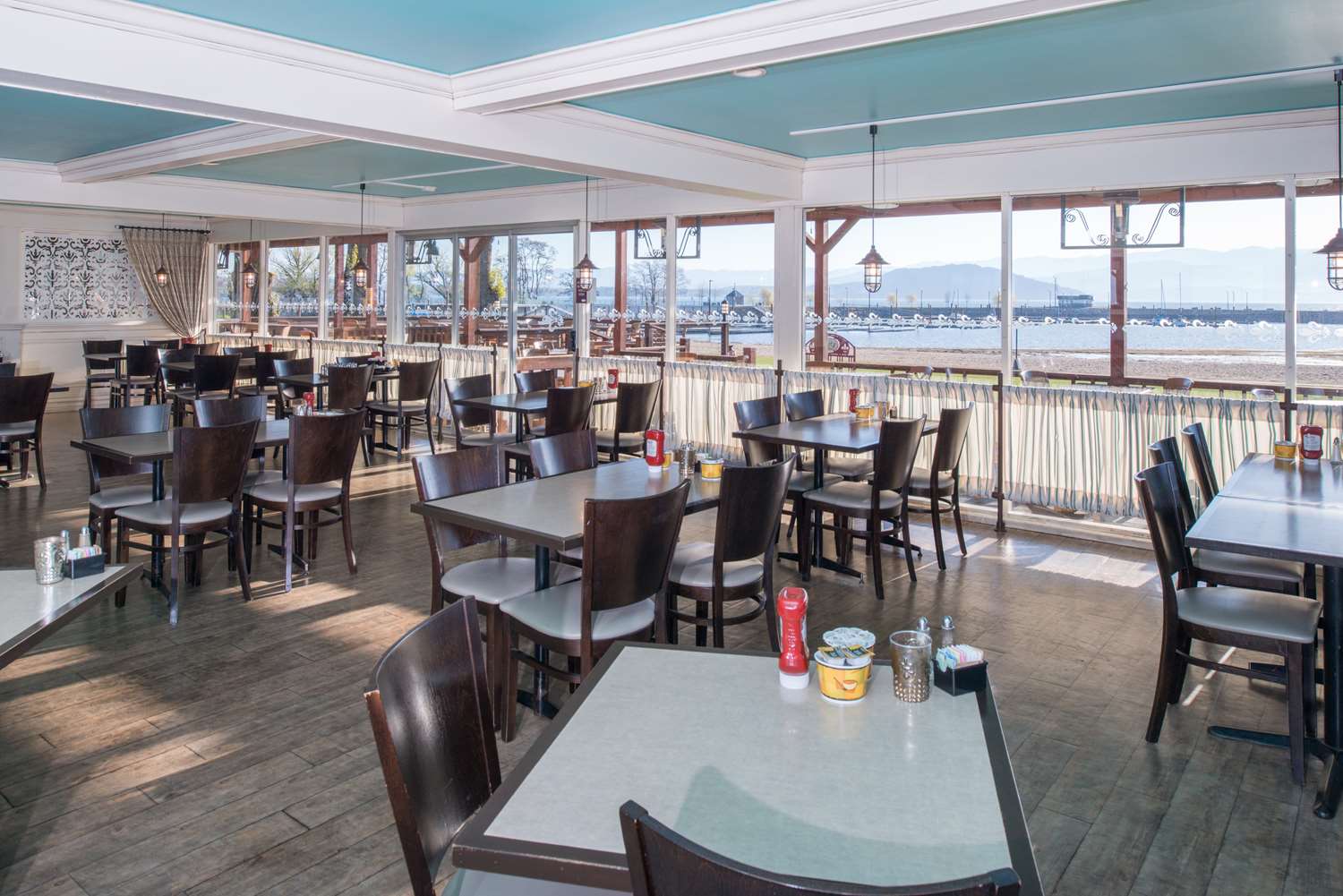 Best Western Edgewater Resort 34/46