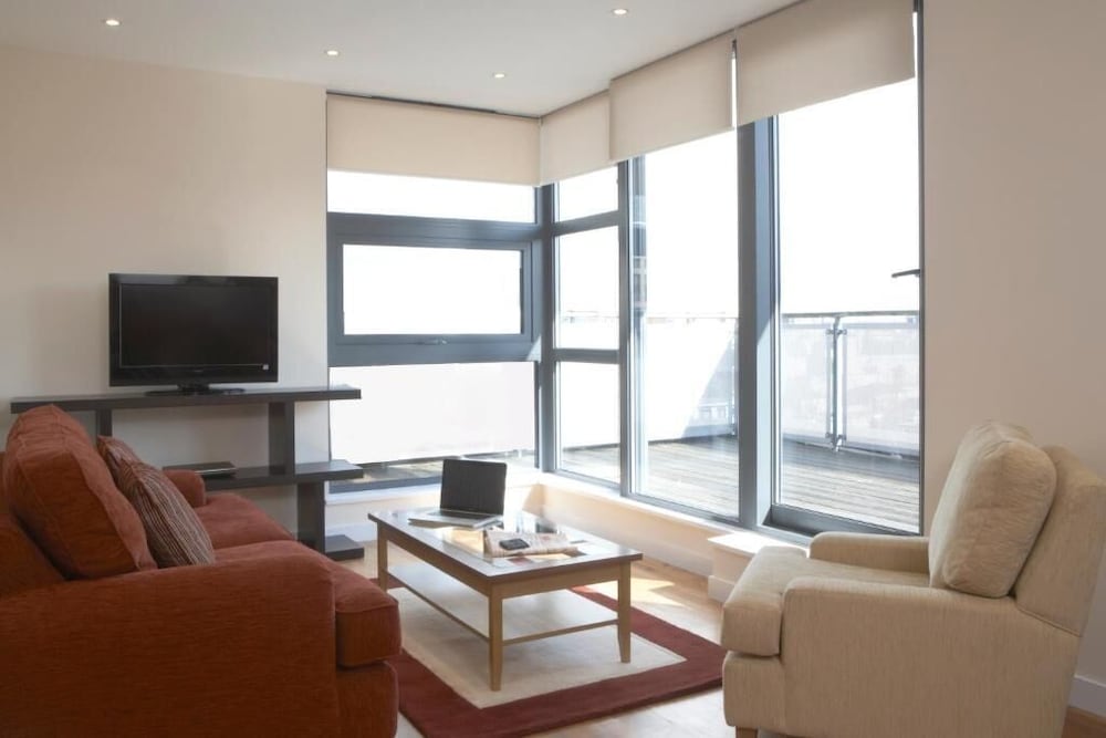 Marlin Apartments Canary Wharf 32/50
