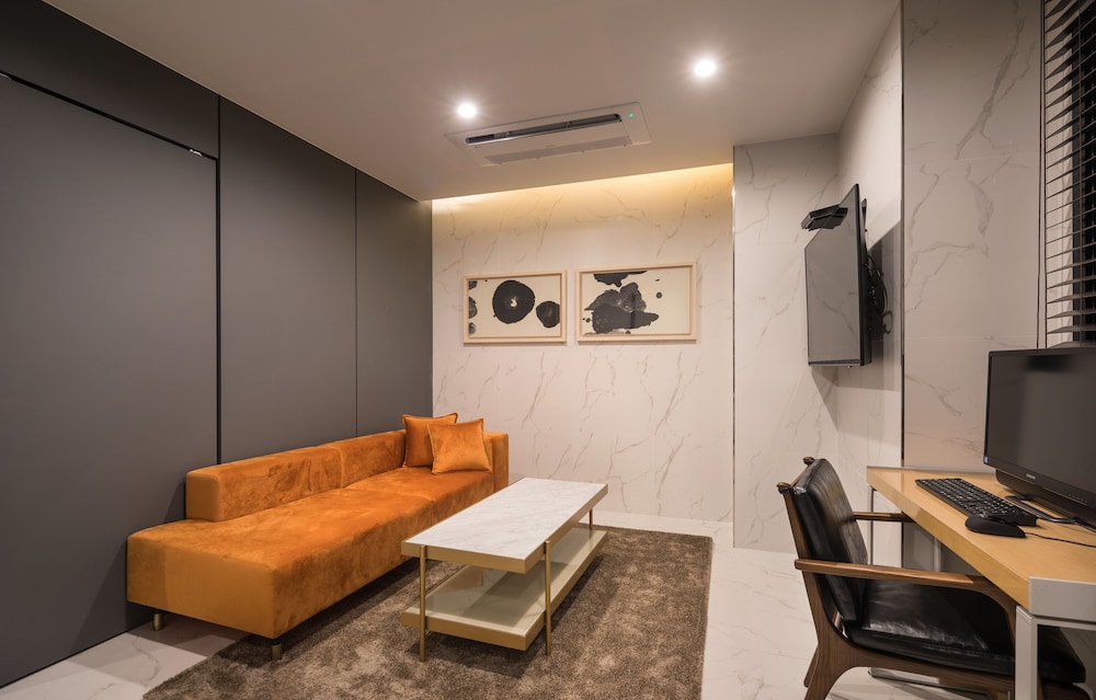 Busanjin Brown-Dot Hotel 39/50