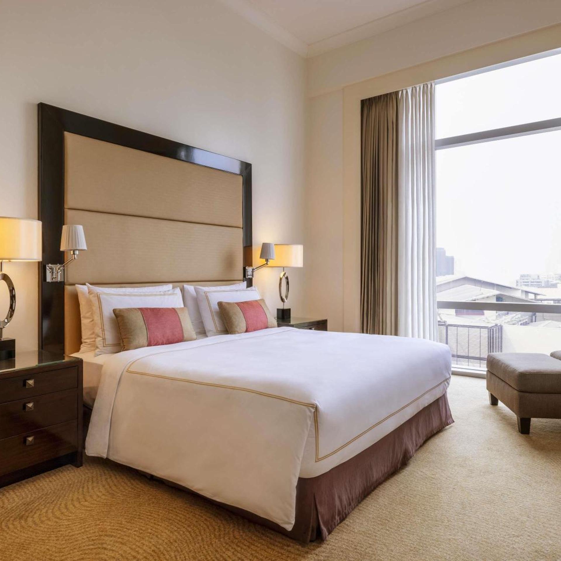 Fairmont Gold, Suite, Corner