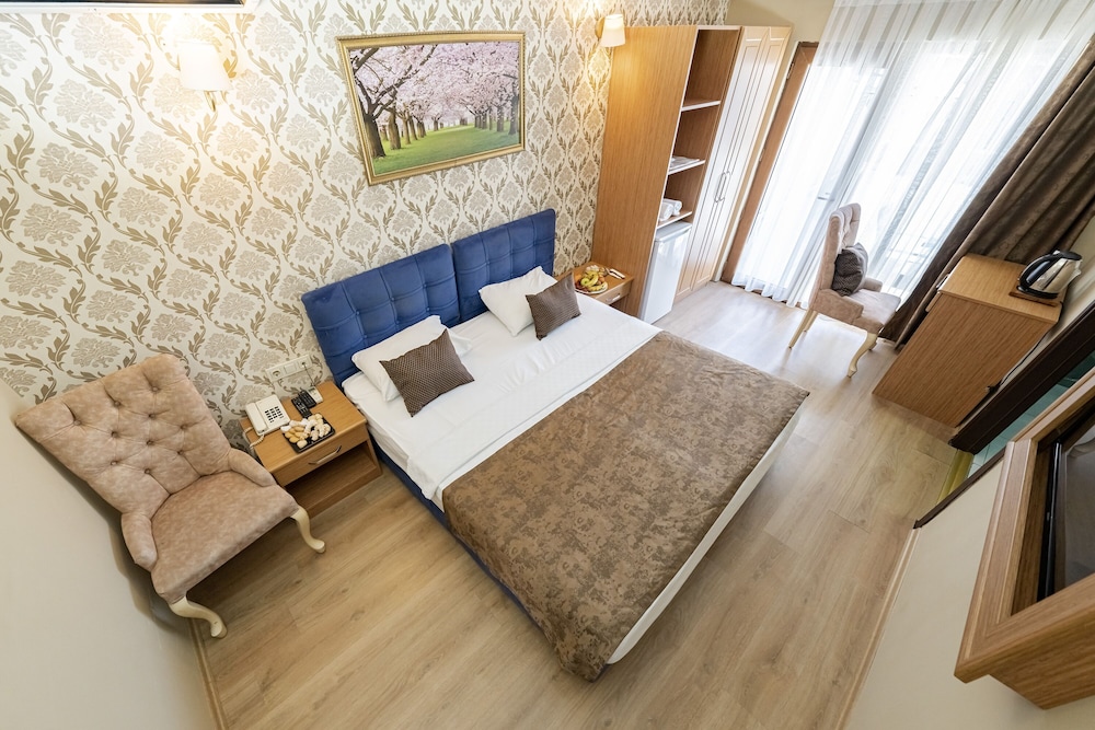 Konur Hotel 21/50