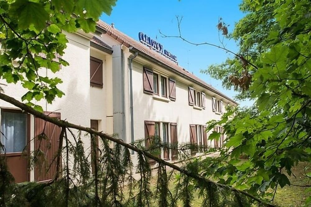 KYRIAD MONTARGIS - AMILLY 6/50