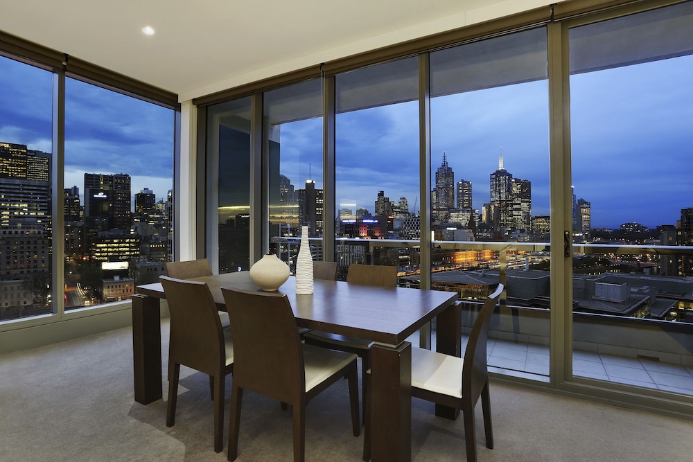 Freshwater Apartments - Corporate Keys 59/71