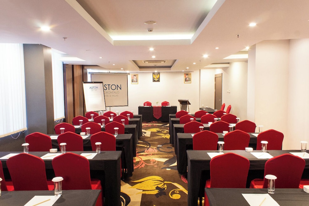 Aston Gorontalo Hotel & Convention Center 50/61