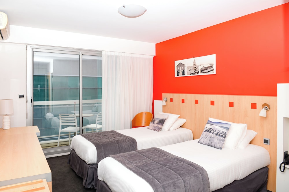 Kyriad Prestige Les Sables D Olonne Plage Centre Des Congres 22/65