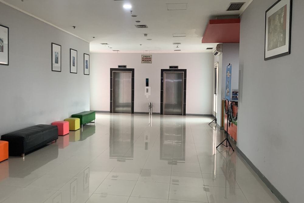 The Plaza Hotel Glodok 36/47