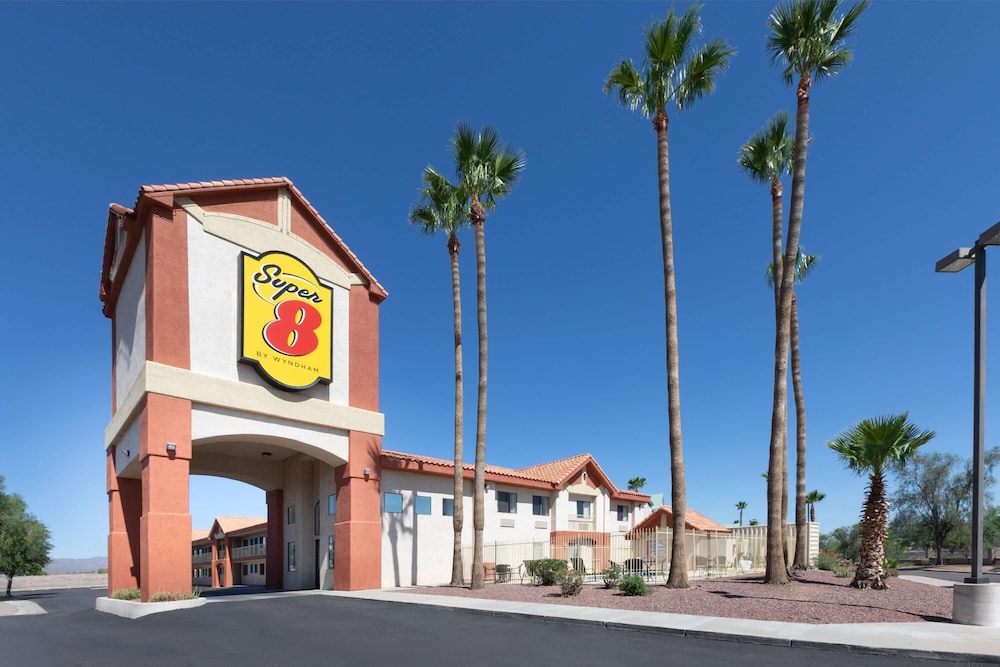 Super 8 by Wyndham Tucson/Grant Road Area AZ 35/50