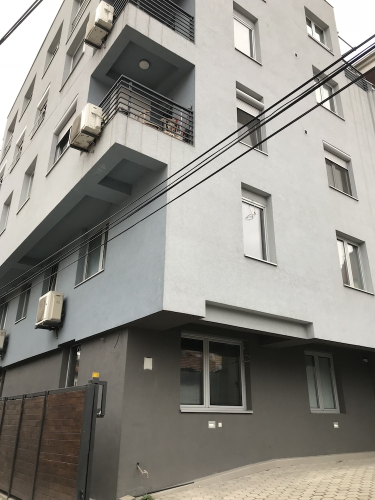 Joan Apartments & Spa 3/50