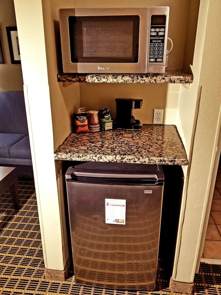 Comfort Inn Fort Collins North 32/32