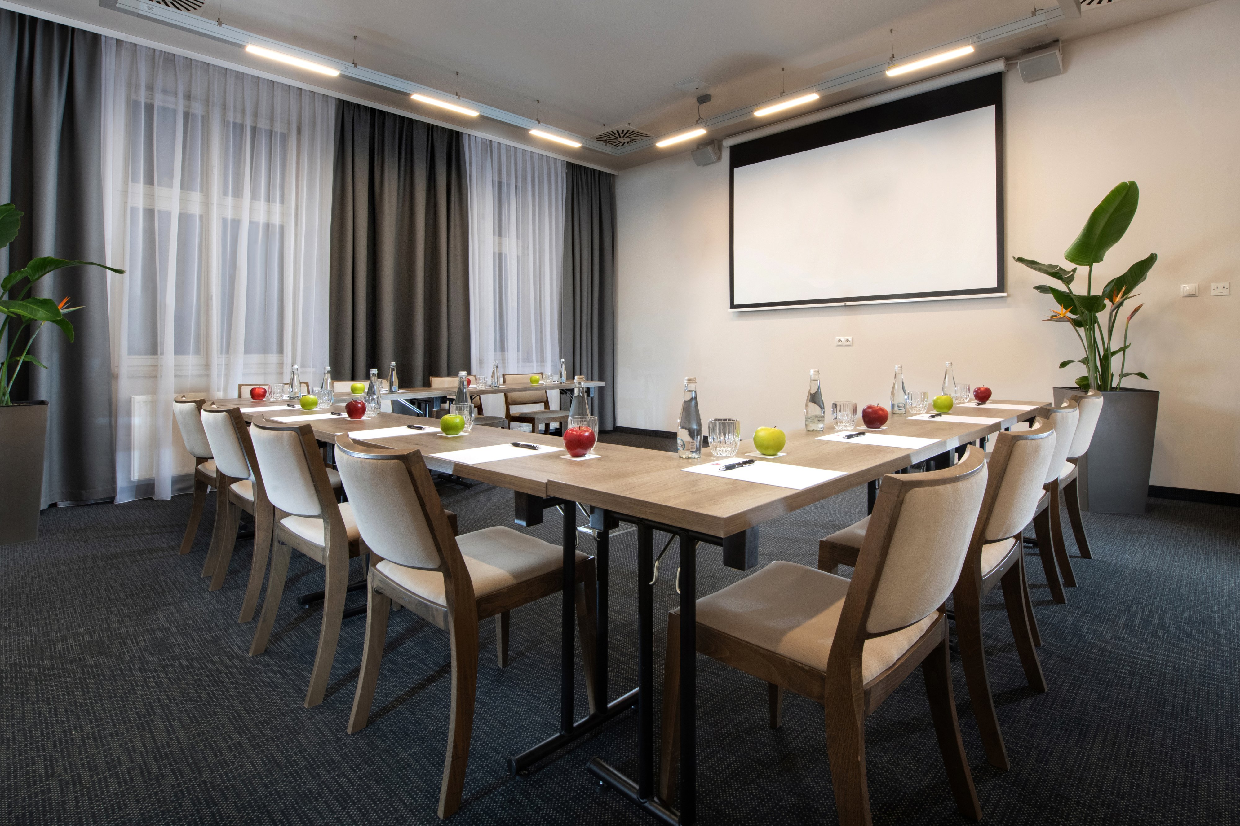 Leonardo Boutique Hotel Krakow Old Town 76/80