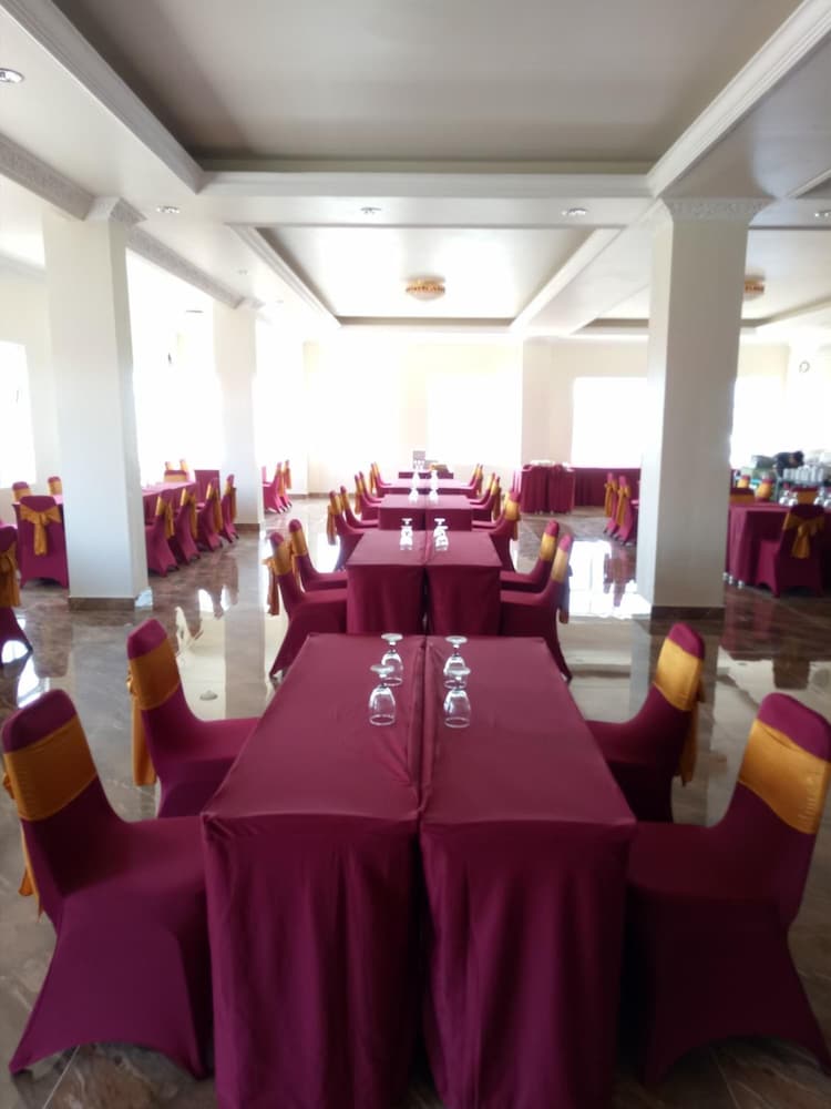 Grand Town Hotel Mandai 22/29