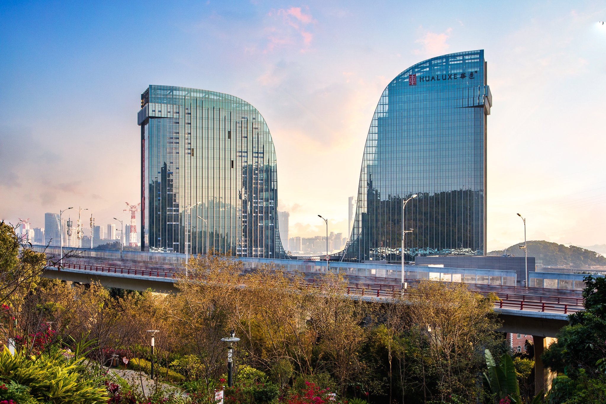 Hualuxe Hotels Resorts Xiamen Haicang 1/50