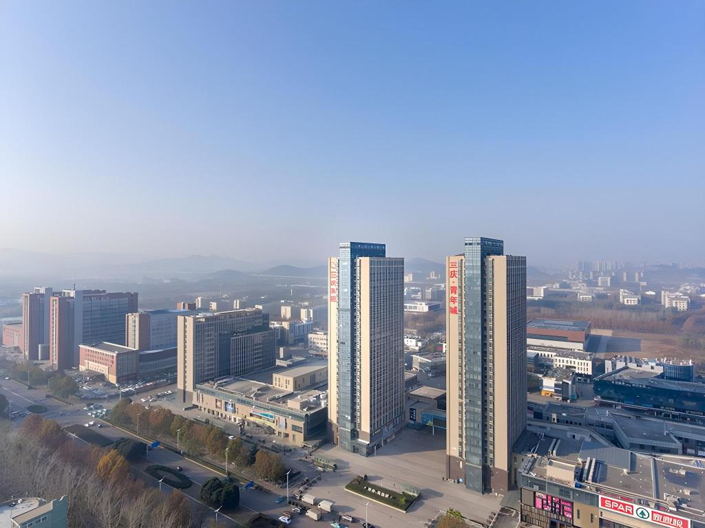 Vienna 3 Best Hotel (inan Changqing University Town) 17/17