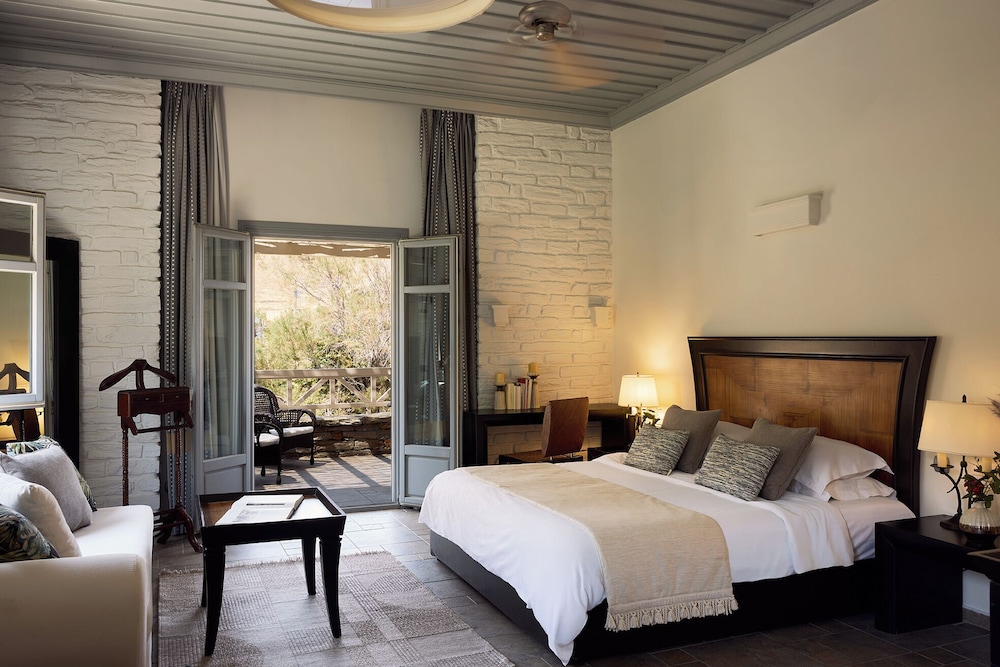 Porto Kea Suites 22/70