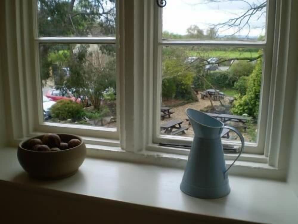 Red Lion - B&amp;B 26/39