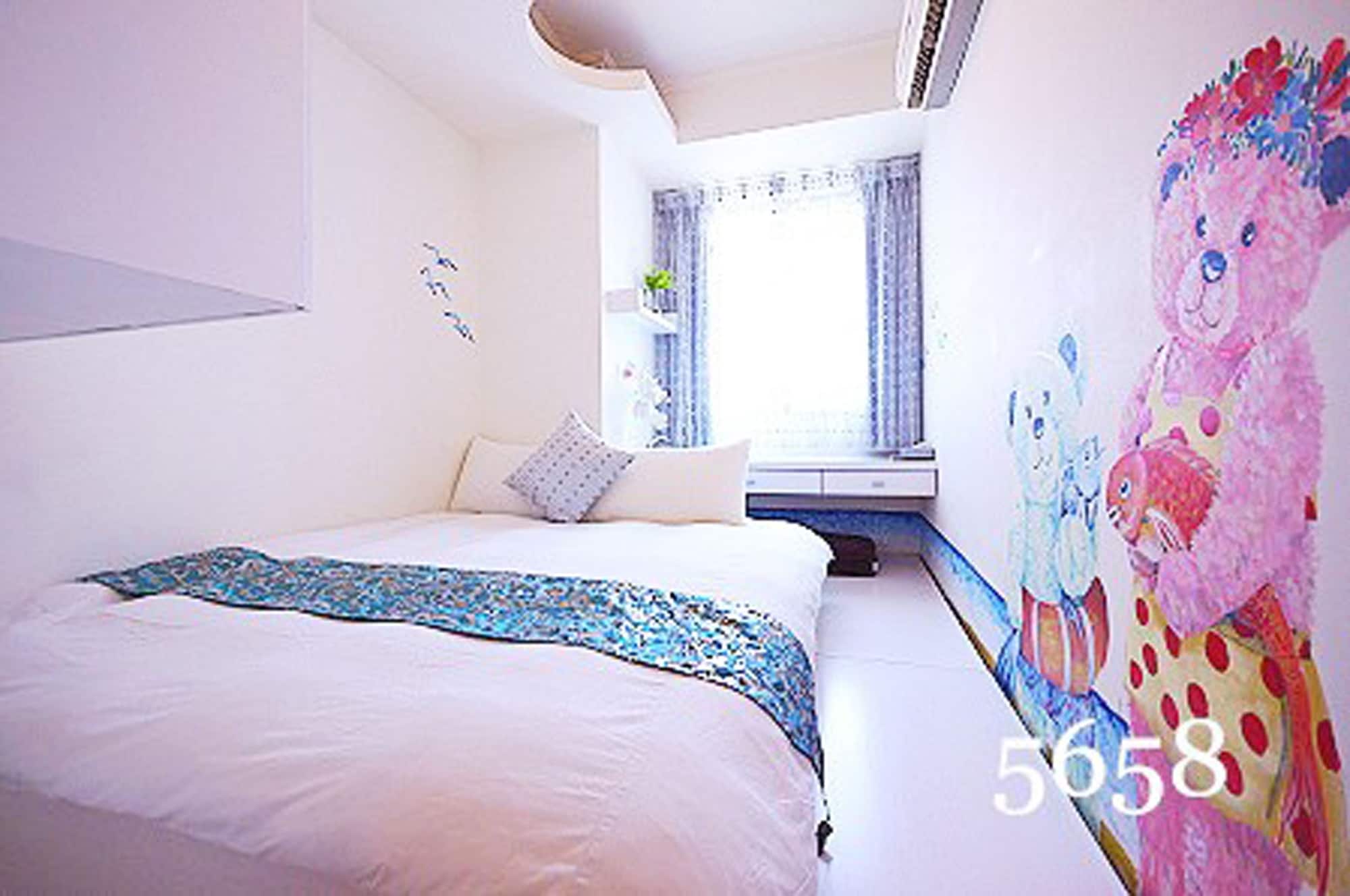 2 BEDROOMS, FAMILY, QUADRUPLE