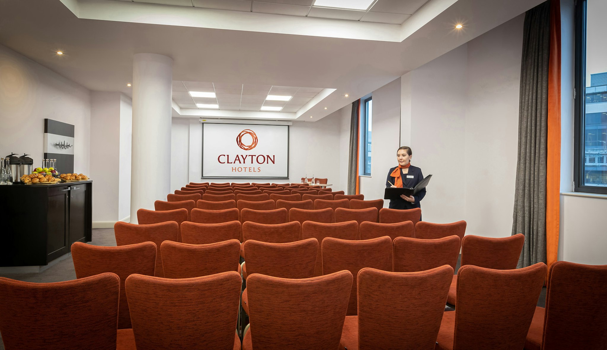 Clayton Hotel Cardiff 6/6