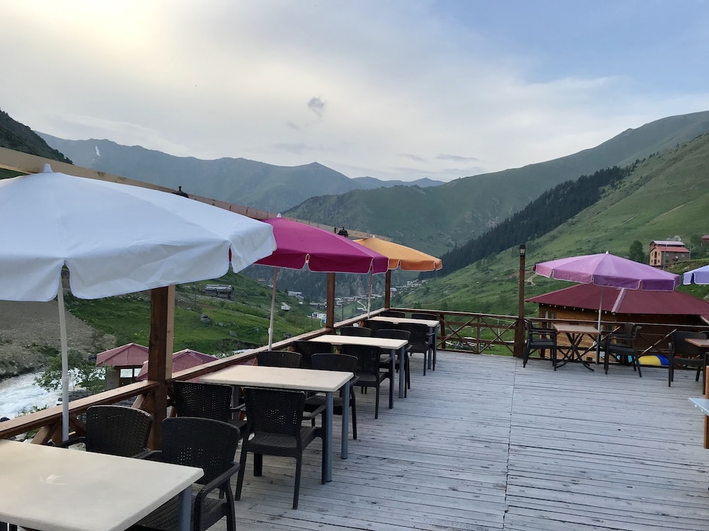 Yedigoller Hotel & Restaurant 28/47