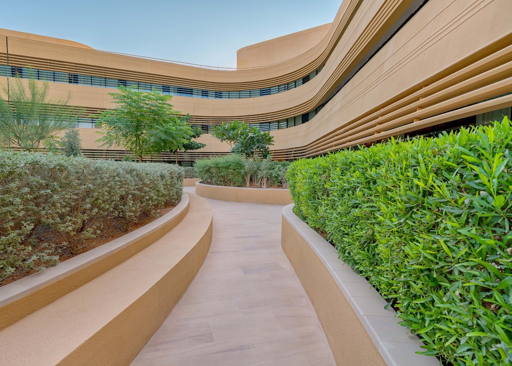 الحي الدبلوماسي الرياض - شقق ماريوت التنفيذية(Riyadh Diplomatic Quarter - Marriott Executive Apartments) 63/68