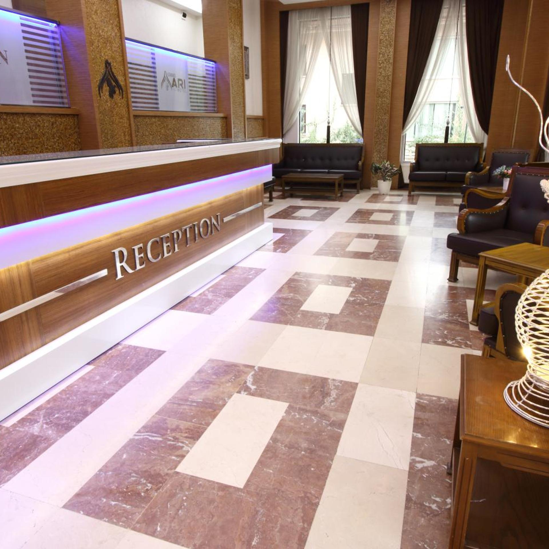 Grand Ari Otel 31/44